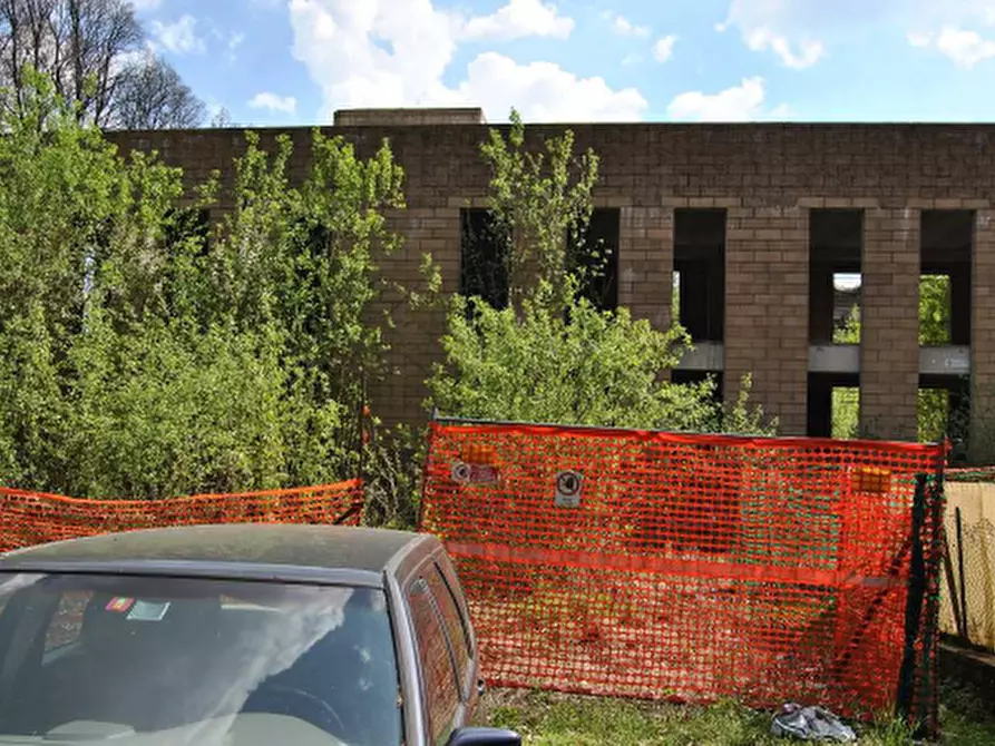 Immagine 5 di Villa in vendita  in Via Vittorio Veneto 57 a Travedona-Monate