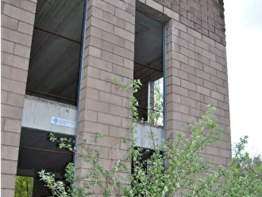 Immagine 6 di Villa in vendita  in Via Vittorio Veneto 57 a Travedona-Monate