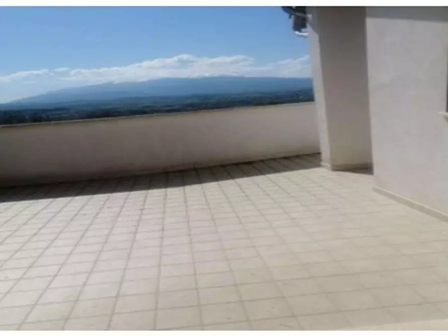 Immagine 14 di Villa in vendita  in Via Tratturo snc, loc. Villa Oliveti a Rosciano