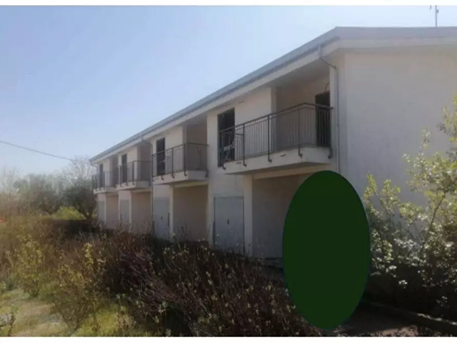 Immagine 7 di Villa in vendita  in Via Tratturo snc, loc. Villa Oliveti a Rosciano