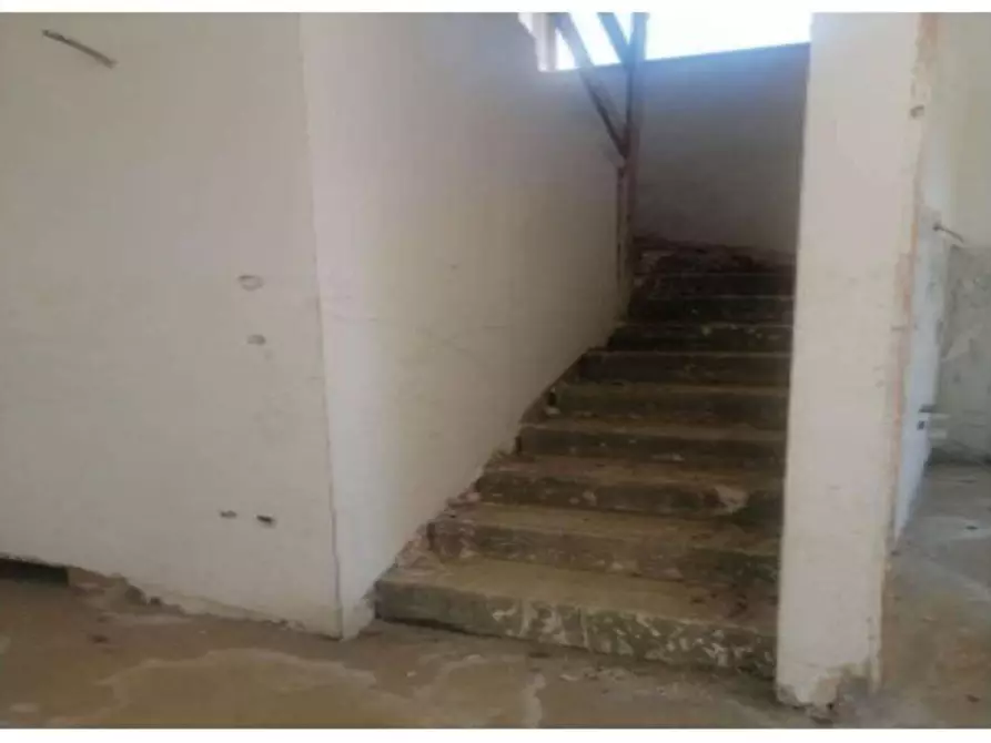 Immagine 39 di Villa in vendita  in Via Tratturo snc, loc. Villa Oliveti a Rosciano