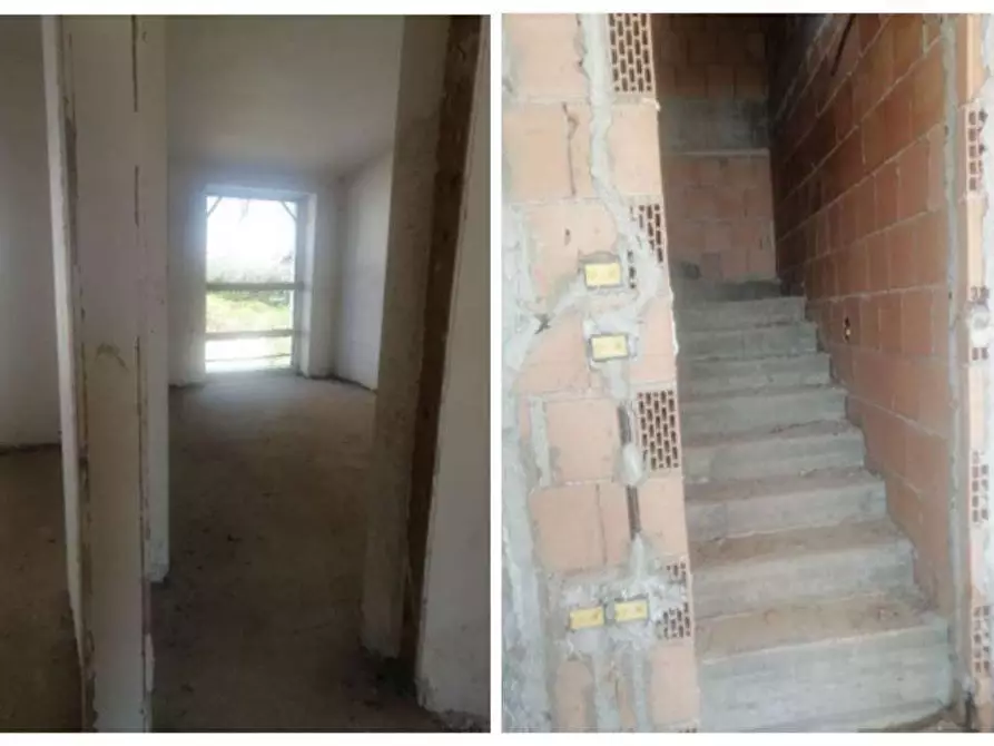 Immagine 44 di Villa in vendita  in Via Tratturo snc, loc. Villa Oliveti a Rosciano