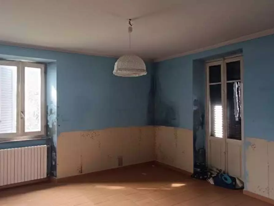 Immagine 9 di Porzione di casa in vendita  in via dante 49 a Cocquio-Trevisago