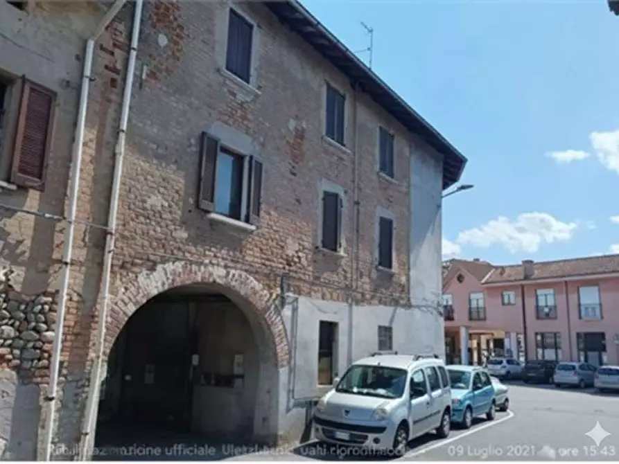 Immagine 1 di Appartamento in vendita  in Via antonio rosmini a Fagnano Olona