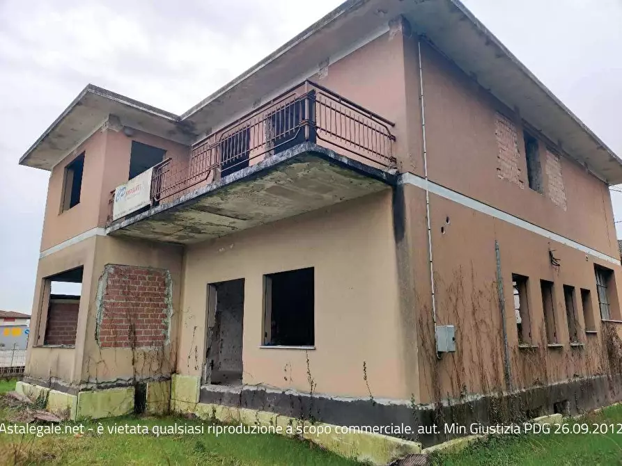 Immagine 2 di Casa indipendente in vendita  in via giacomo leopardi n. 13 a Fontaniva