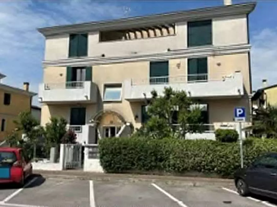 Immagine 1 di Appartamento in vendita  in Via michelangelo 3/d a Fosso'