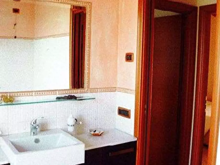 Immagine 16 di Villa in vendita  in Via Fogazzaro 12 a Padova