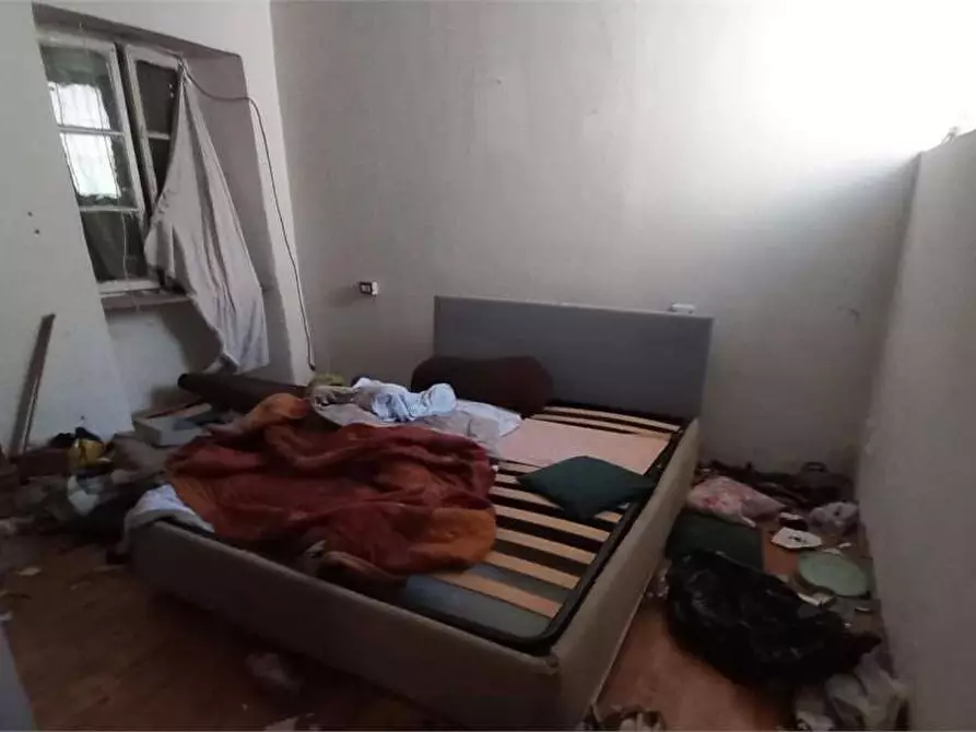 Immagine 5 di Appartamento in vendita  in Via A. Volta  2 a Cittiglio