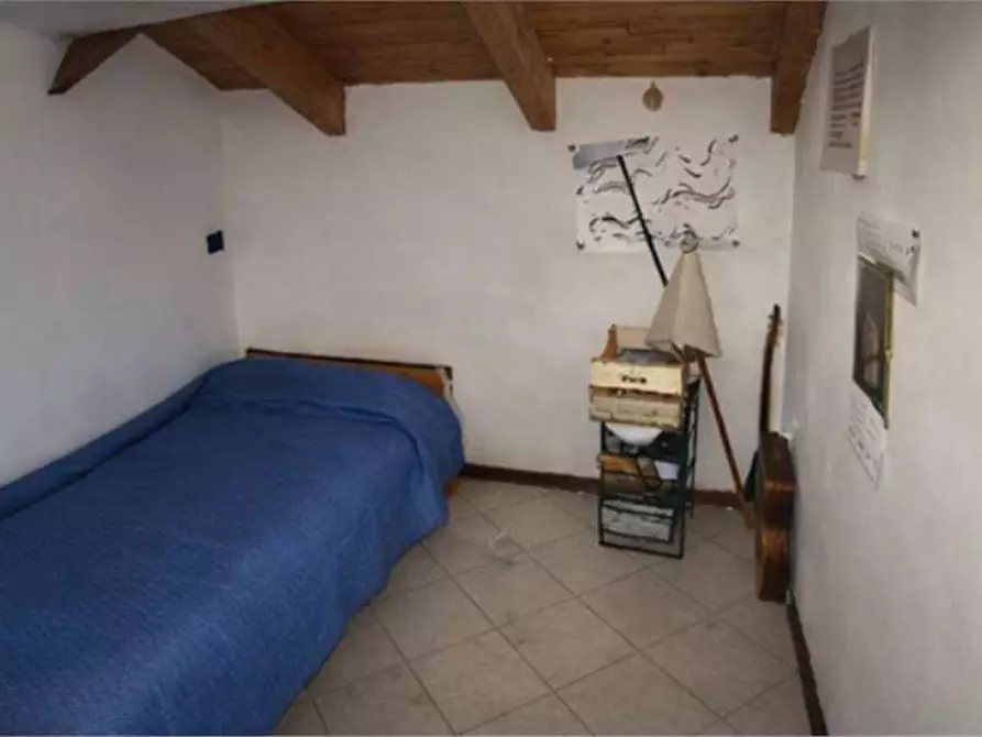 Immagine 3 di Appartamento in vendita  in Via marconi angolo via v. emanuele 2-b a Roncello