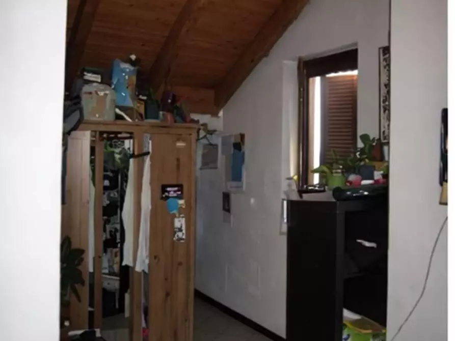 Immagine 8 di Appartamento in vendita  in Via marconi angolo via v. emanuele 2-b a Roncello