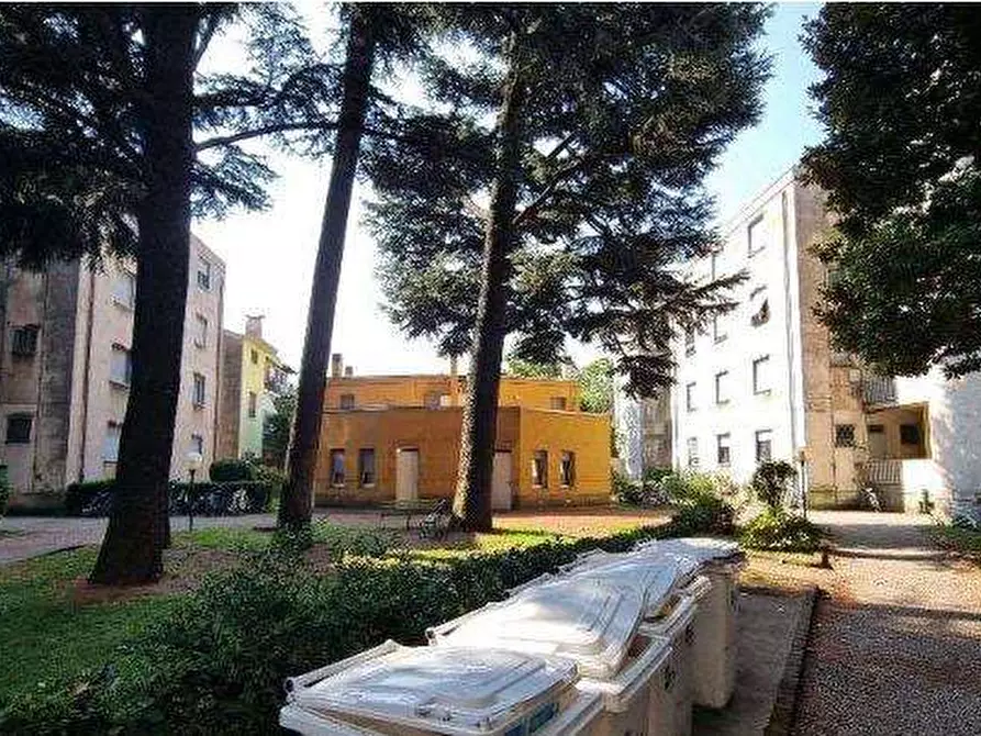 Immagine 9 di Appartamento in vendita  in Piazza Raoul Achilli 7 a Legnano