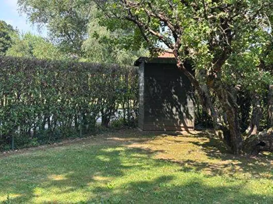 Immagine 8 di Appartamento in vendita  in Via Stanga Busca a Carate Brianza