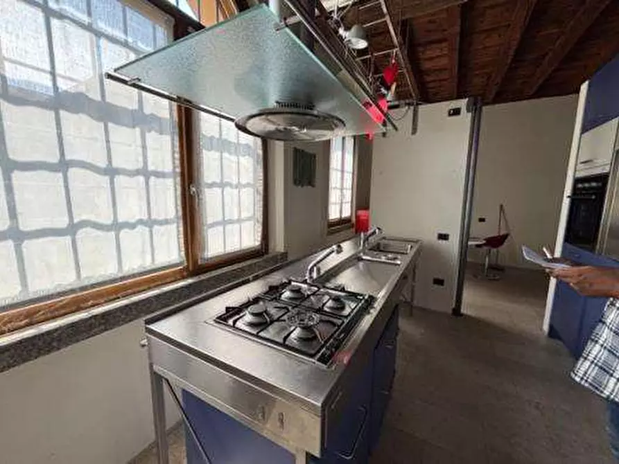 Immagine 14 di Appartamento in vendita  in Via Stanga Busca a Carate Brianza