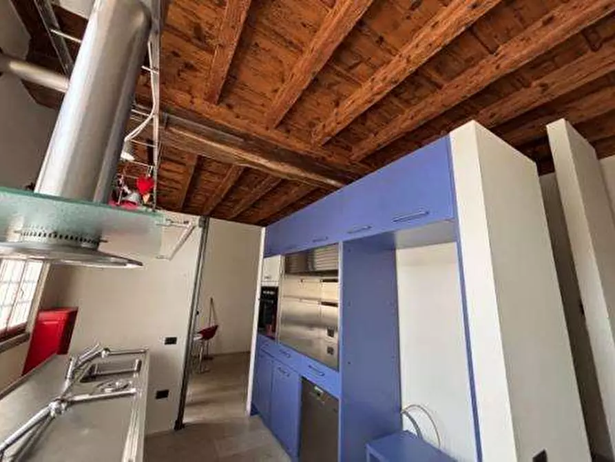 Immagine 15 di Appartamento in vendita  in Via Stanga Busca a Carate Brianza