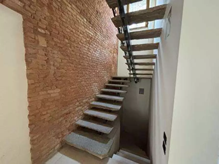 Immagine 22 di Appartamento in vendita  in Via Stanga Busca a Carate Brianza