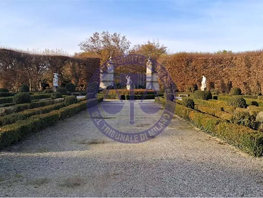 Immagine 75 di Appartamento in vendita  in Via Stanga Busca a Carate Brianza