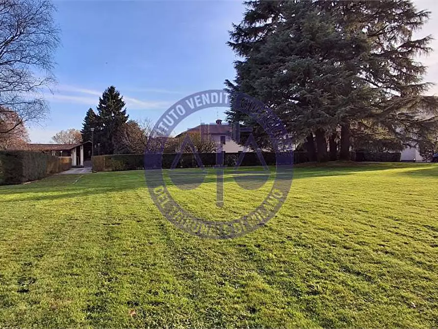 Immagine 106 di Appartamento in vendita  in Via Stanga Busca a Carate Brianza