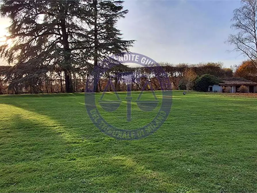 Immagine 108 di Appartamento in vendita  in Via Stanga Busca a Carate Brianza