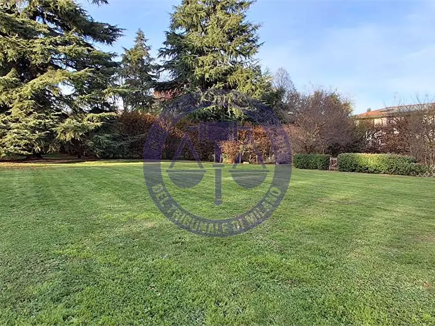 Immagine 110 di Appartamento in vendita  in Via Stanga Busca a Carate Brianza