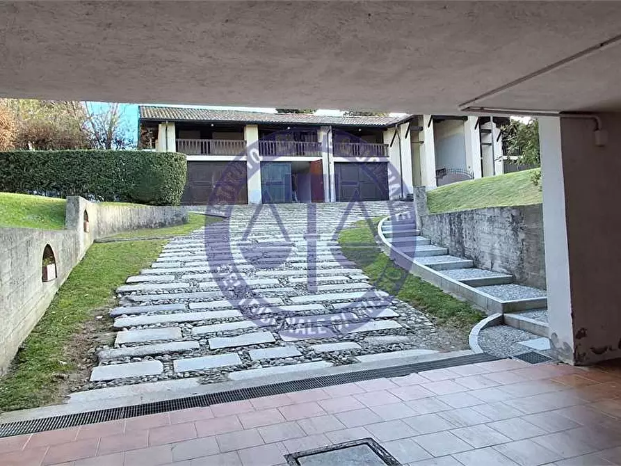 Immagine 117 di Appartamento in vendita  in Via Stanga Busca a Carate Brianza