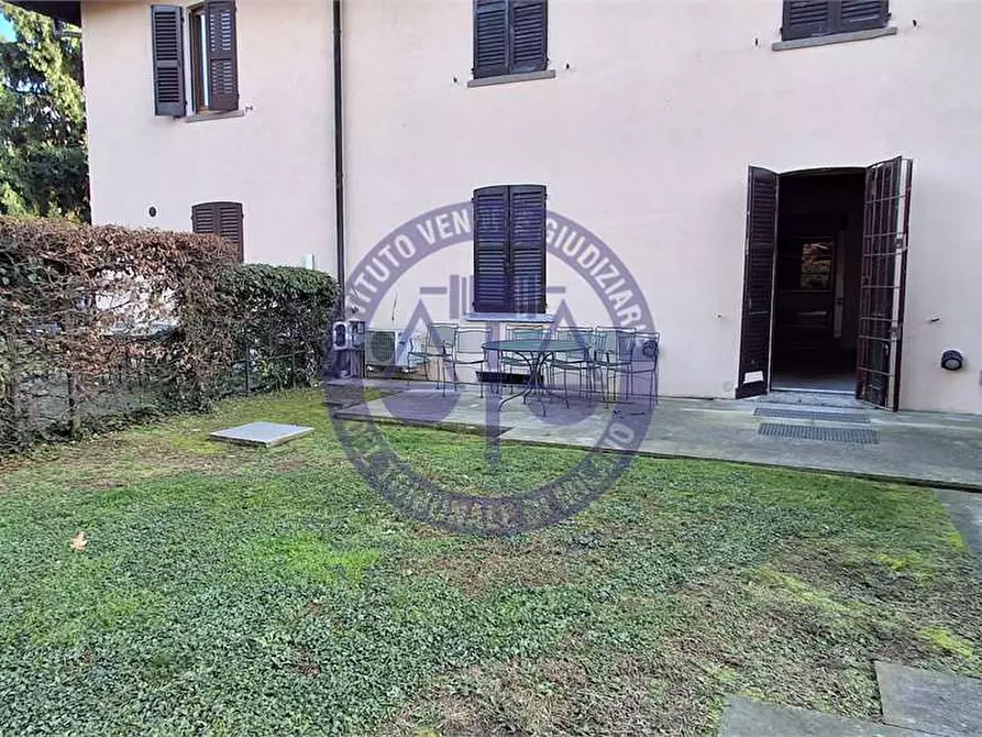 Immagine 137 di Appartamento in vendita  in Via Stanga Busca a Carate Brianza