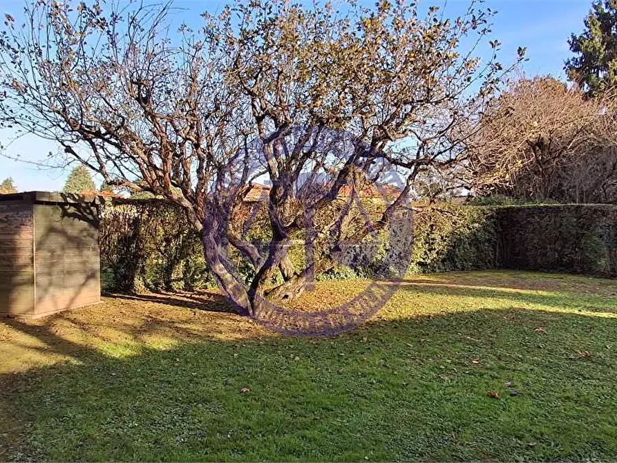 Immagine 146 di Appartamento in vendita  in Via Stanga Busca a Carate Brianza