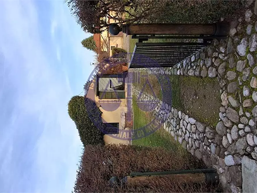 Immagine 170 di Appartamento in vendita  in Via Stanga Busca a Carate Brianza