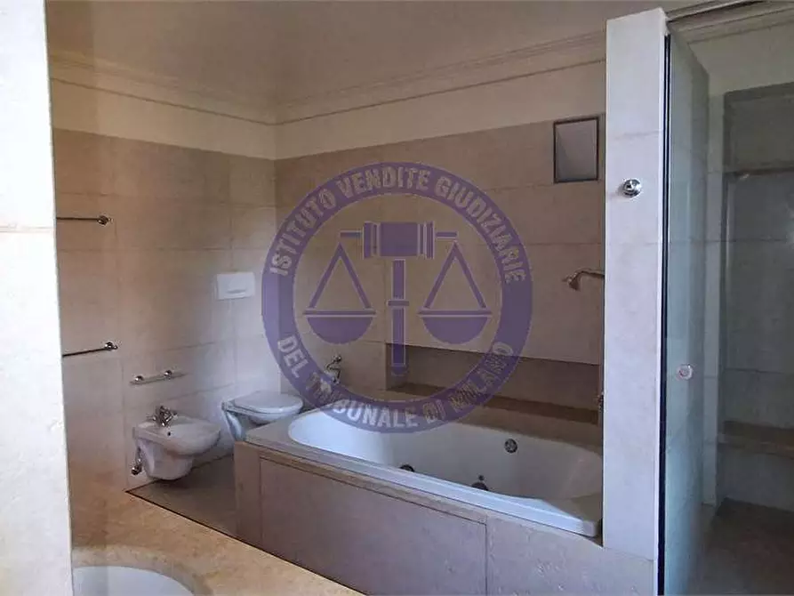 Immagine 236 di Appartamento in vendita  in Via Stanga Busca a Carate Brianza