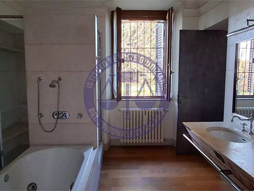 Immagine 238 di Appartamento in vendita  in Via Stanga Busca a Carate Brianza