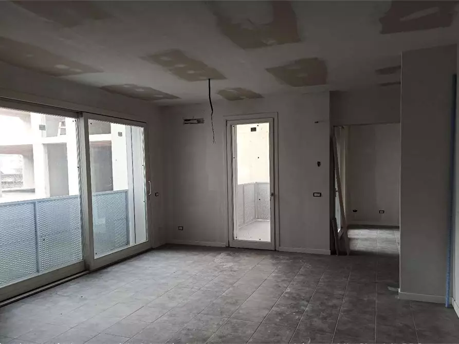 Immagine 1 di Appartamento in vendita  in Via S. Dionigi 5 a Mariano Comense