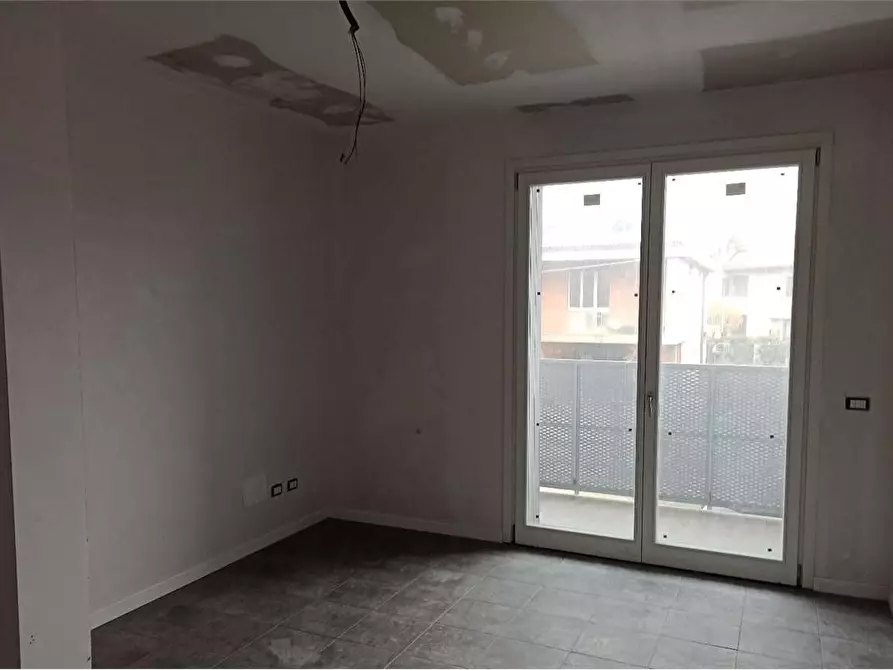 Immagine 10 di Appartamento in vendita  in Via S. Dionigi 5 a Mariano Comense