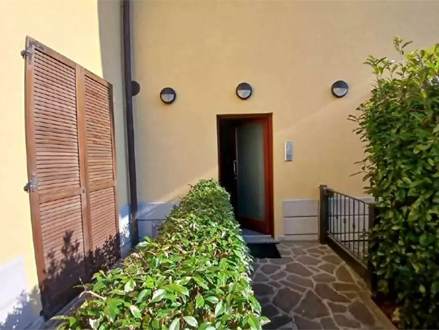 Immagine 10 di Appartamento in vendita  in Via Monte Grappa 3 a Cabiate