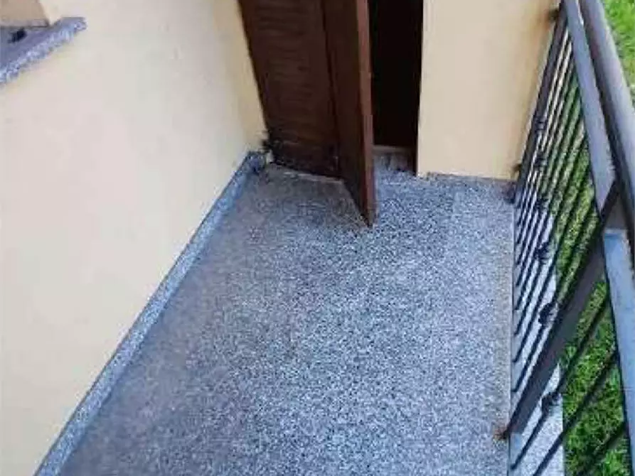 Immagine 23 di Appartamento in vendita  in Via Monte Grappa 3 a Cabiate