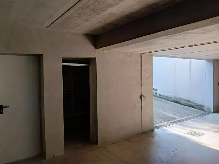 Immagine 28 di Appartamento in vendita  in Via Monte Grappa 3 a Cabiate