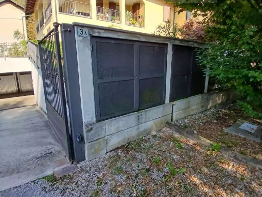 Immagine 34 di Appartamento in vendita  in Via Monte Grappa 3 a Cabiate