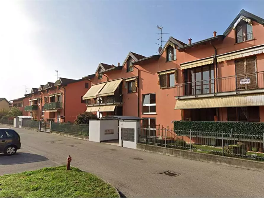 Immagine 1 di Appartamento in vendita  in Via s. michele  28 a Venegono Inferiore