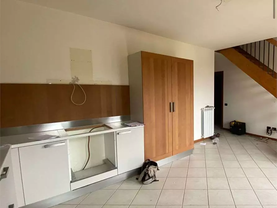 Immagine 7 di Appartamento in vendita  in Via s. michele  28 a Venegono Inferiore