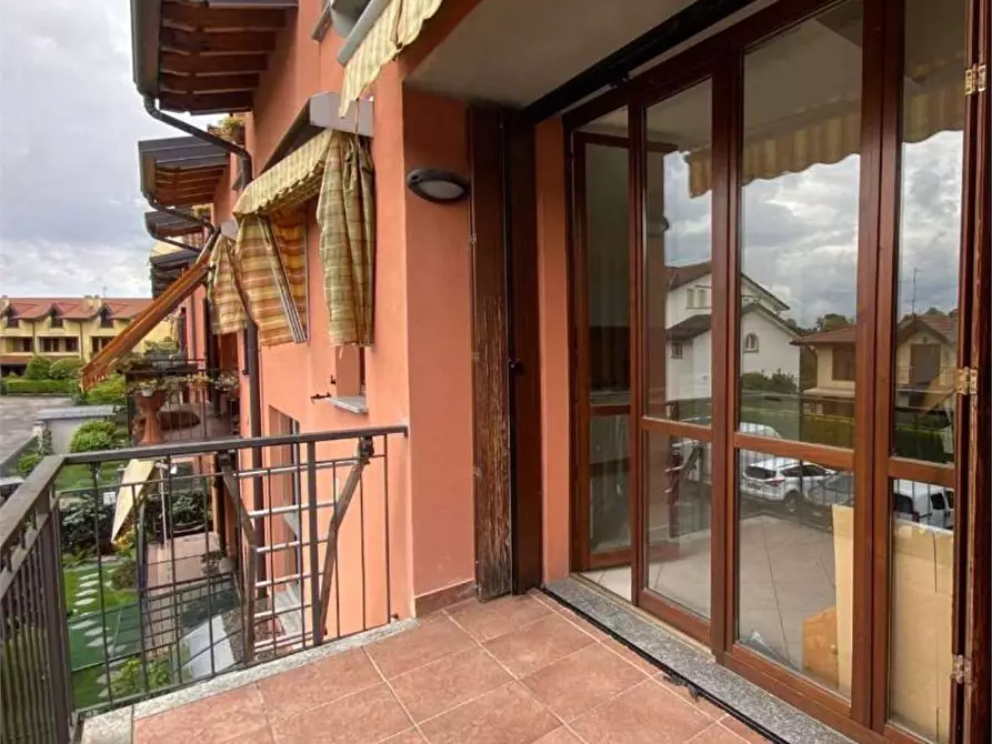 Immagine 14 di Appartamento in vendita  in Via s. michele  28 a Venegono Inferiore