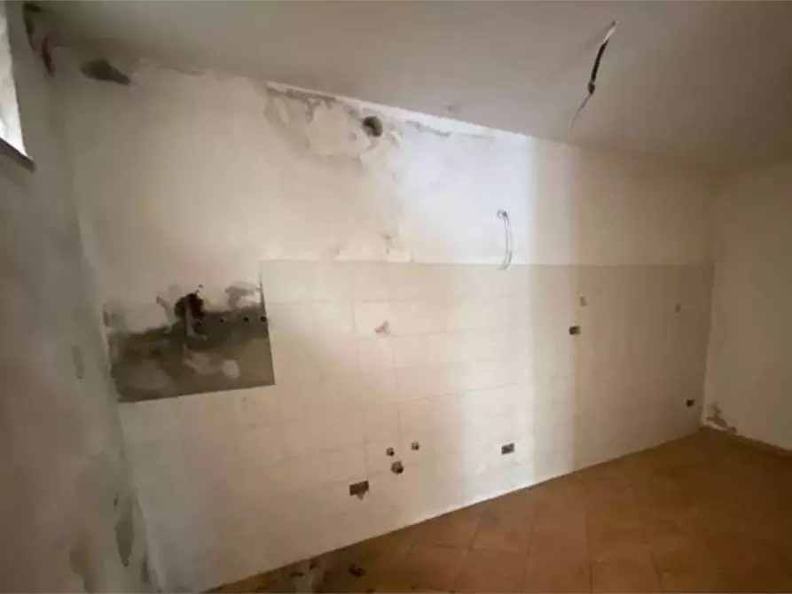 Immagine 6 di Appartamento in vendita  in Frazione Orascio a Maccagno Con Pino E Veddasca