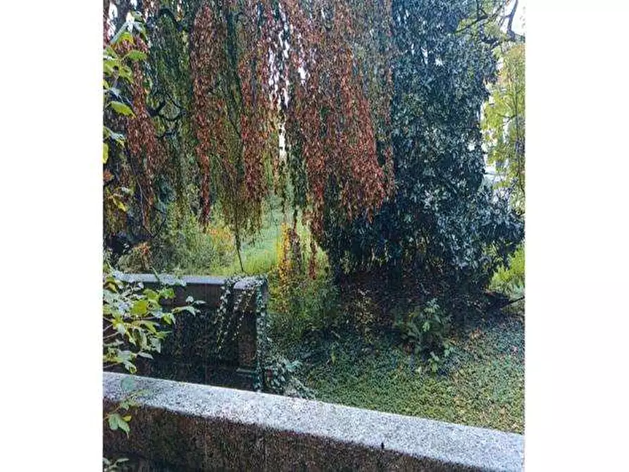 Immagine 13 di Appartamento in vendita  in Via Emanuele D'Adda 14 a Mariano Comense