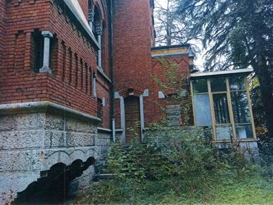 Immagine 41 di Appartamento in vendita  in Via Emanuele D'Adda 14 a Mariano Comense