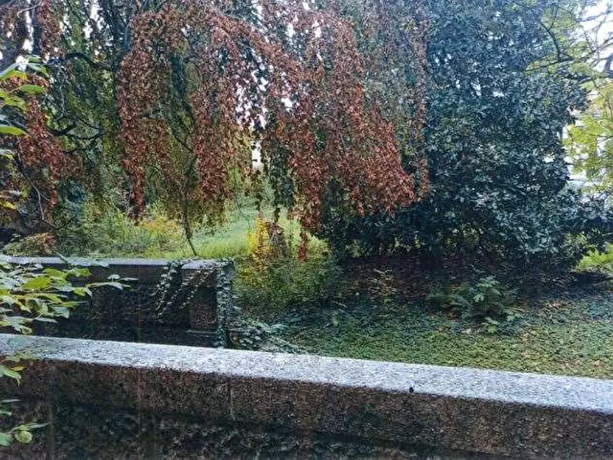 Immagine 44 di Appartamento in vendita  in Via Emanuele D'Adda 14 a Mariano Comense