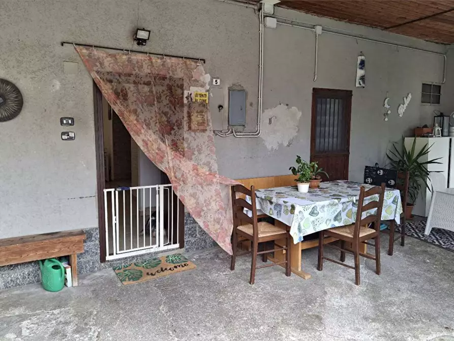 Immagine 1 di Appartamento in vendita  in Via Borgo Antico 5 a Faloppio