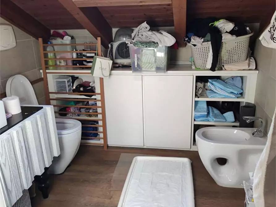 Immagine 18 di Appartamento in vendita  in Via s Michele  102 a Parabiago