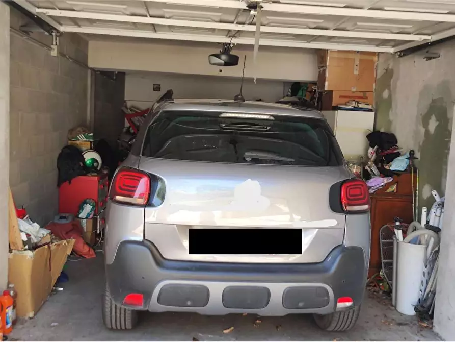 Immagine 23 di Appartamento in vendita  in Via s Michele  102 a Parabiago