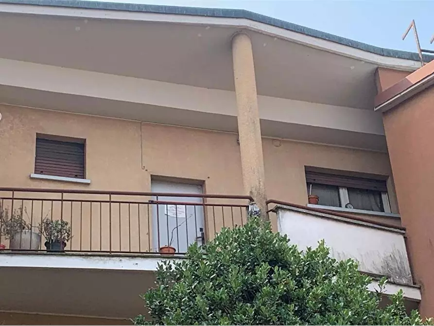 Immagine 3 di Appartamento in vendita  in Via del carso 6 a Abbiategrasso