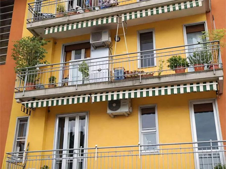 Immagine 1 di Appartamento in vendita  in Via strettura 17 a Trecate