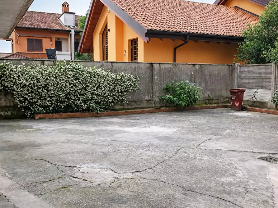 Immagine 16 di Appartamento in vendita  in Via strettura 17 a Trecate