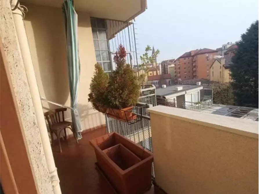 Immagine 35 di Appartamento in vendita  in Vle andrea doria 24 a Milano