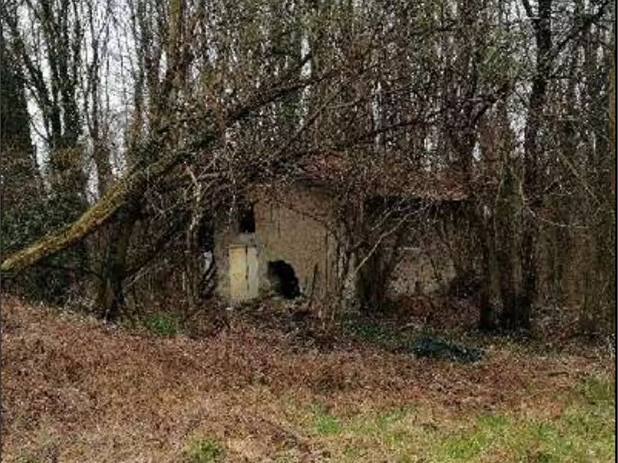 Immagine 7 di Terreno agricolo in vendita  in Via del Fontanone a Azzate